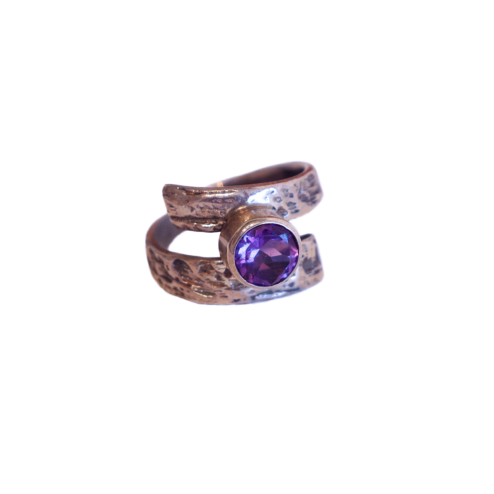 MICHELENE BERKEY - BY-PASS RING W/ 8MM AMETHYST - SILVER