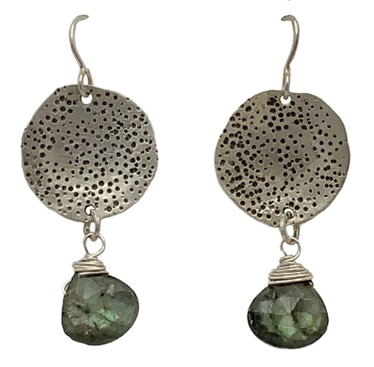 JOANNA CRAFT - ROUND HAMMERED SILVER EARRING W/ LABRADORITE - SILVER & GEMSTONE