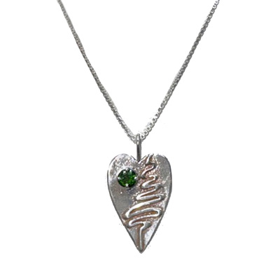 MICHELENE BERKEY - CHROME DIOPSIDE HEART SQUIGGLE NECKLACE - STERLING & GEMSTONE