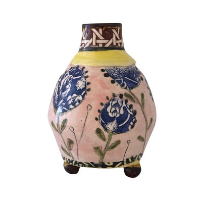 MARIA COUNTS - SMALL PINK VASE W/ BLUE FLOWERS - CERAMIC - 4 X 3.5 X 5.5