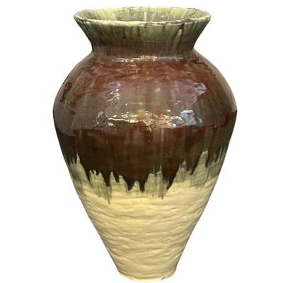 JOEY ONTIVEROS - LRG. CREAM/RED/GREEN VASE - CERAMIC - 12 X 19.5 X 12