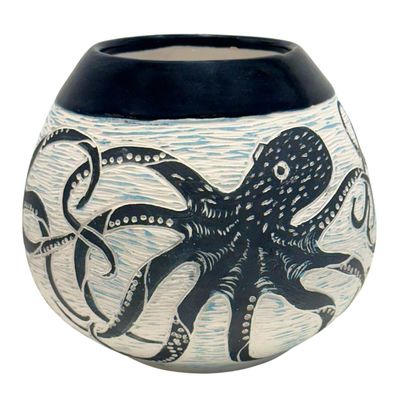 MAGIE SMITH-FLEISHER - SMALL SGRAFITTO OCTOPUS VASE - CERAMIC - 5 X 4.25 X 5